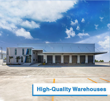 High-Quality Warehouses with Dock Levelers
