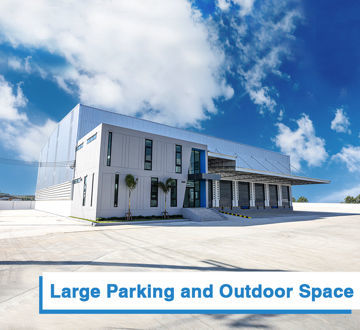 Large Parking and Outdoor Area